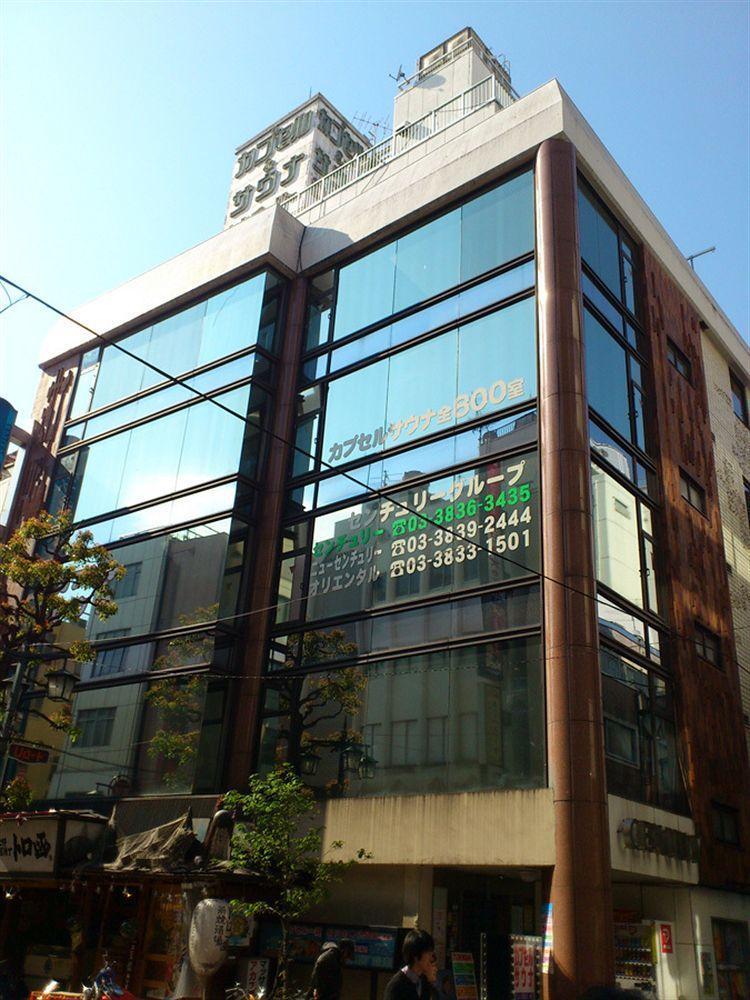 Ueno Station Hostel Oriental Ⅲ Токіо Екстер'єр фото