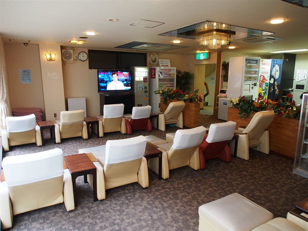 Ueno Station Hostel Oriental Ⅲ Токіо Екстер'єр фото